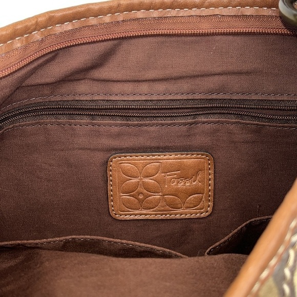 Fossil-boho Crossbody, authentic flower handbag, leather canvas purse adjustable - Picture 7 of 12